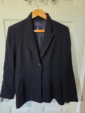 Laura Scott Petite Black Blazer